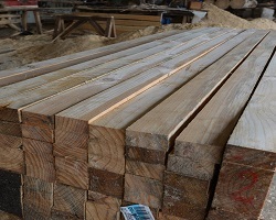 太仓木材加工厂浅谈建筑木方在使用过程中应注意的问题